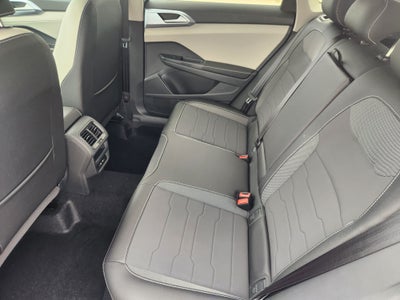 2027 Volkswagen Taos SE