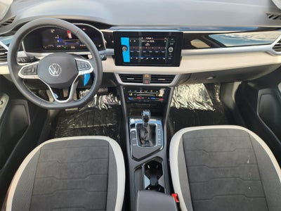 2027 Volkswagen Taos SE