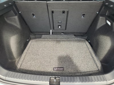 2027 Volkswagen Taos SE