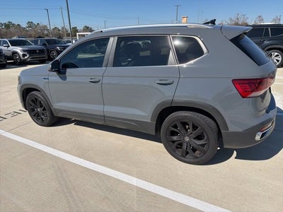 2023 Volkswagen Taos SE