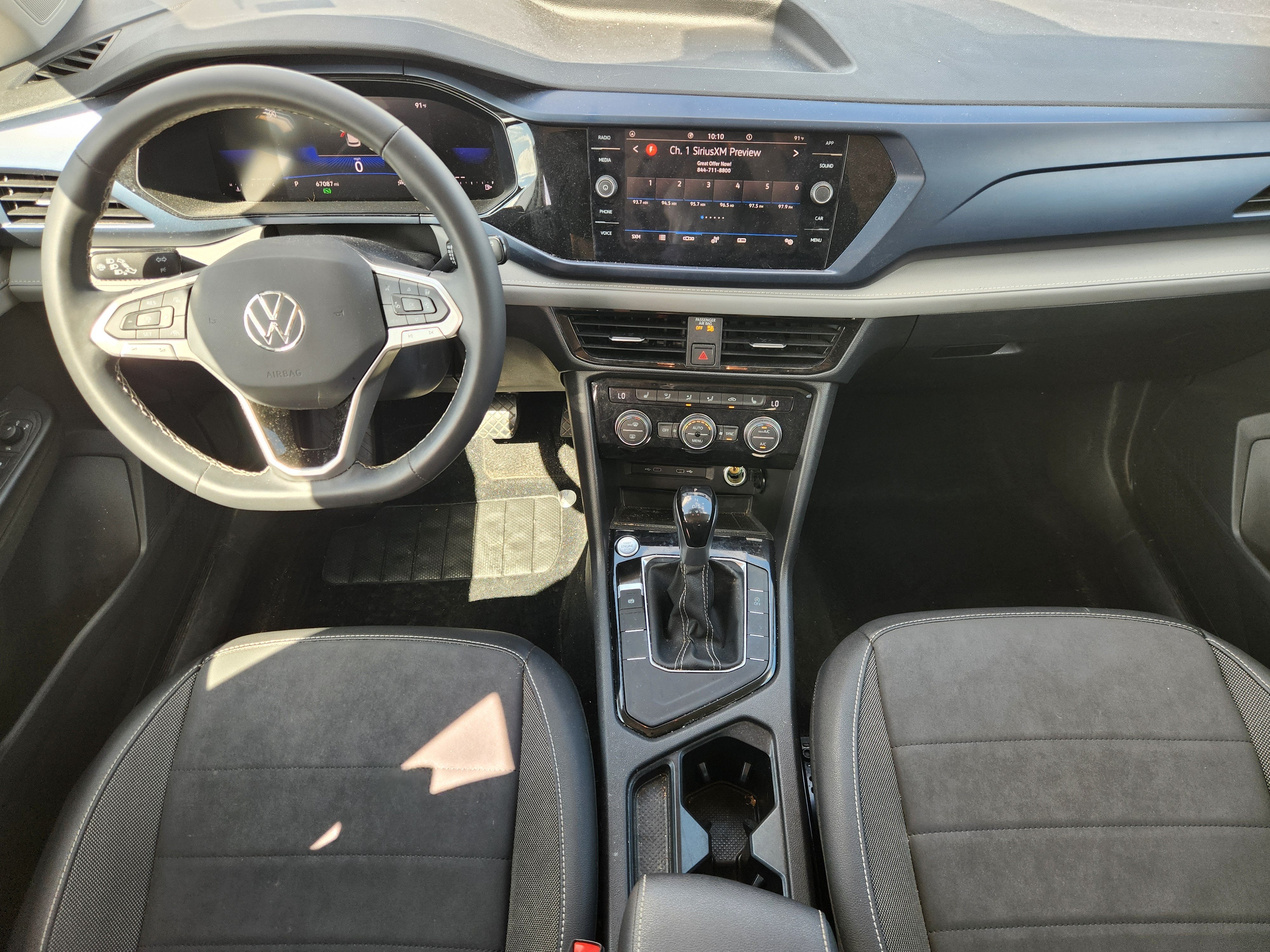 2024 Volkswagen Taos SE