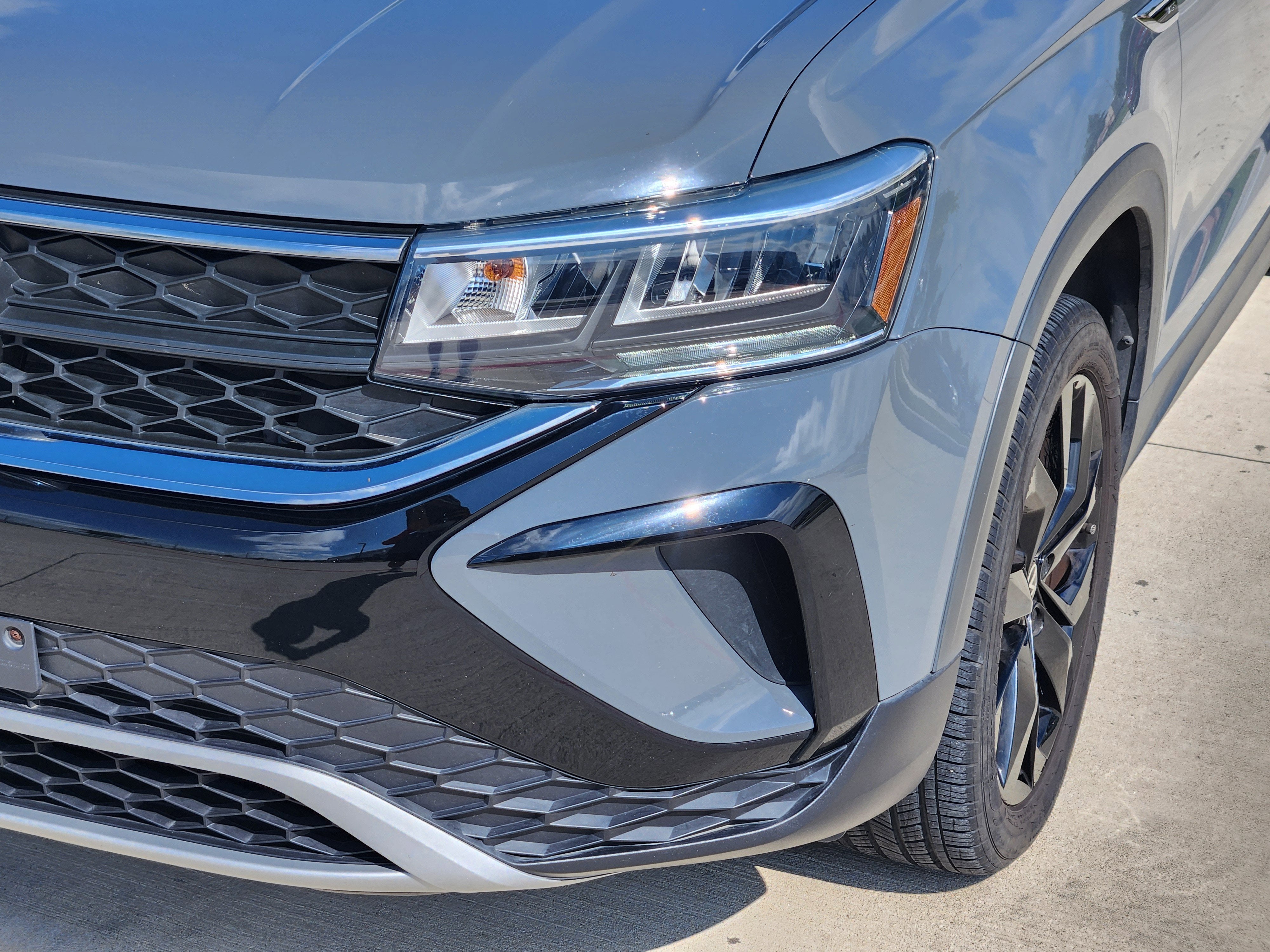 2023 Volkswagen Taos SE