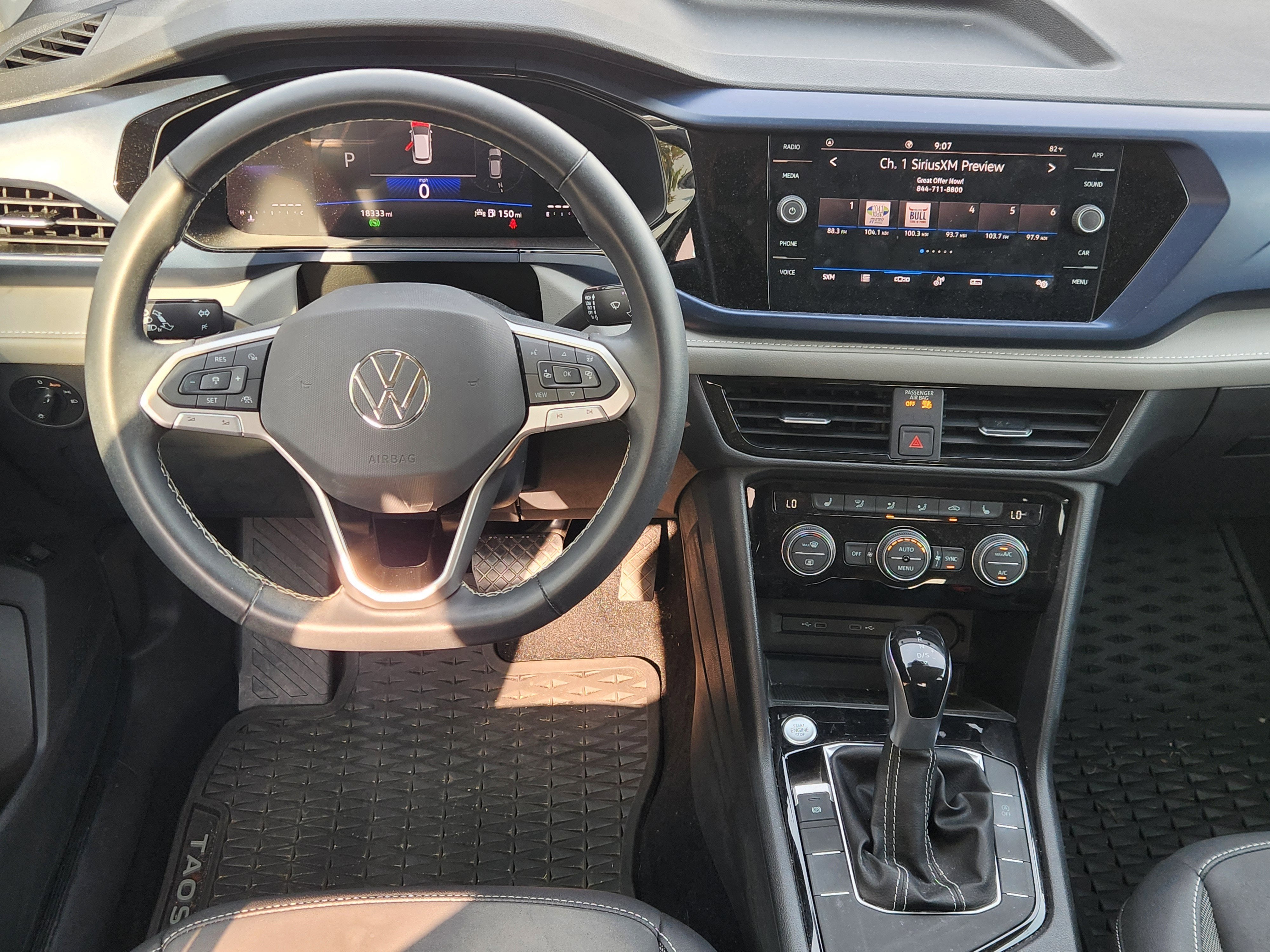 2024 Volkswagen Taos SE