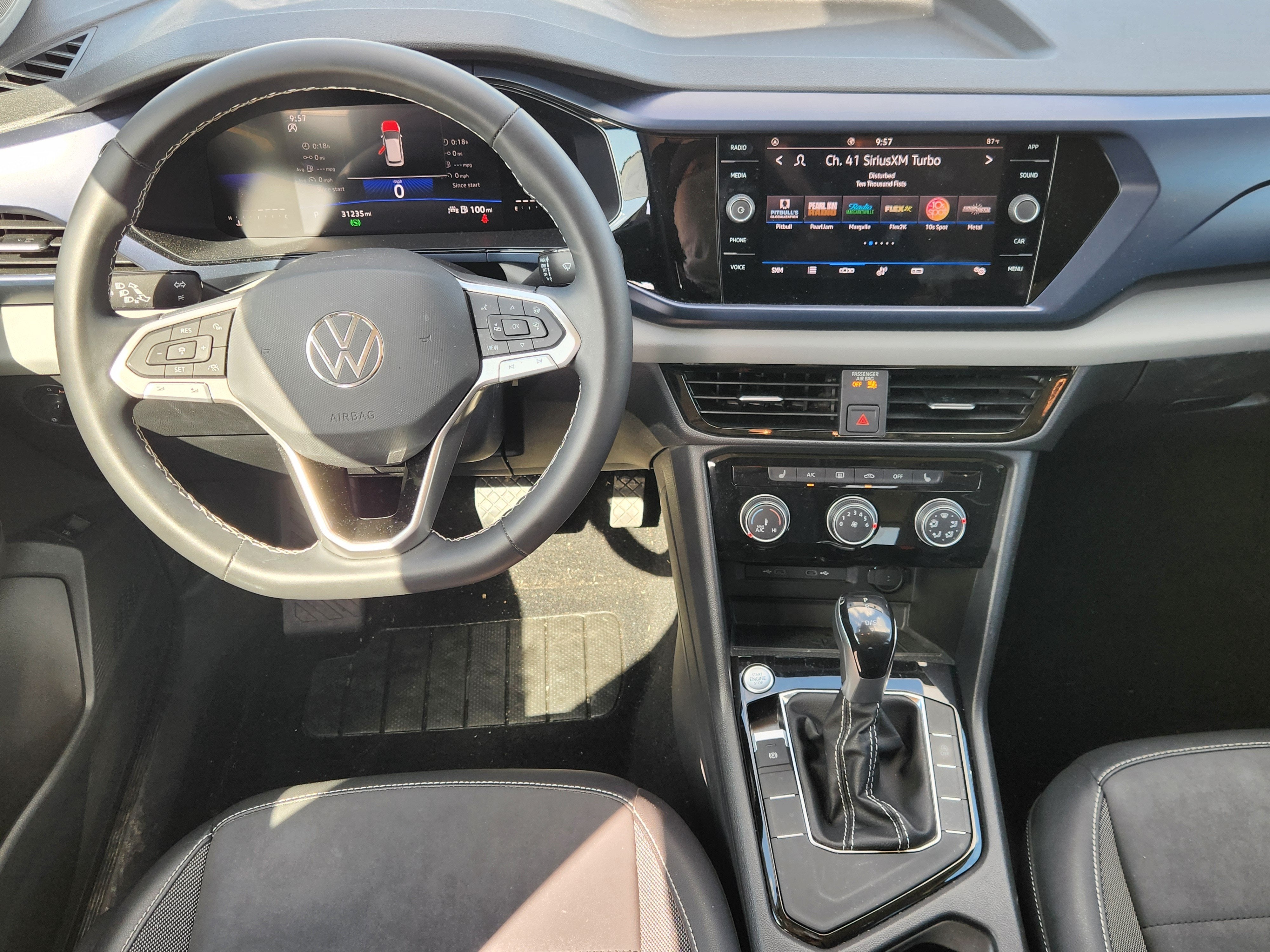 2023 Volkswagen Taos SE