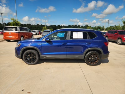 2023 Volkswagen Taos SE