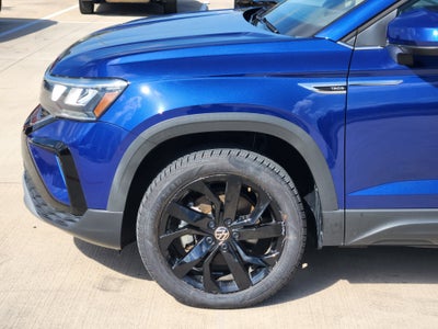 2023 Volkswagen Taos SE