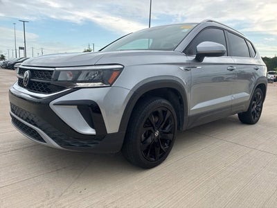 2023 Volkswagen Taos SE