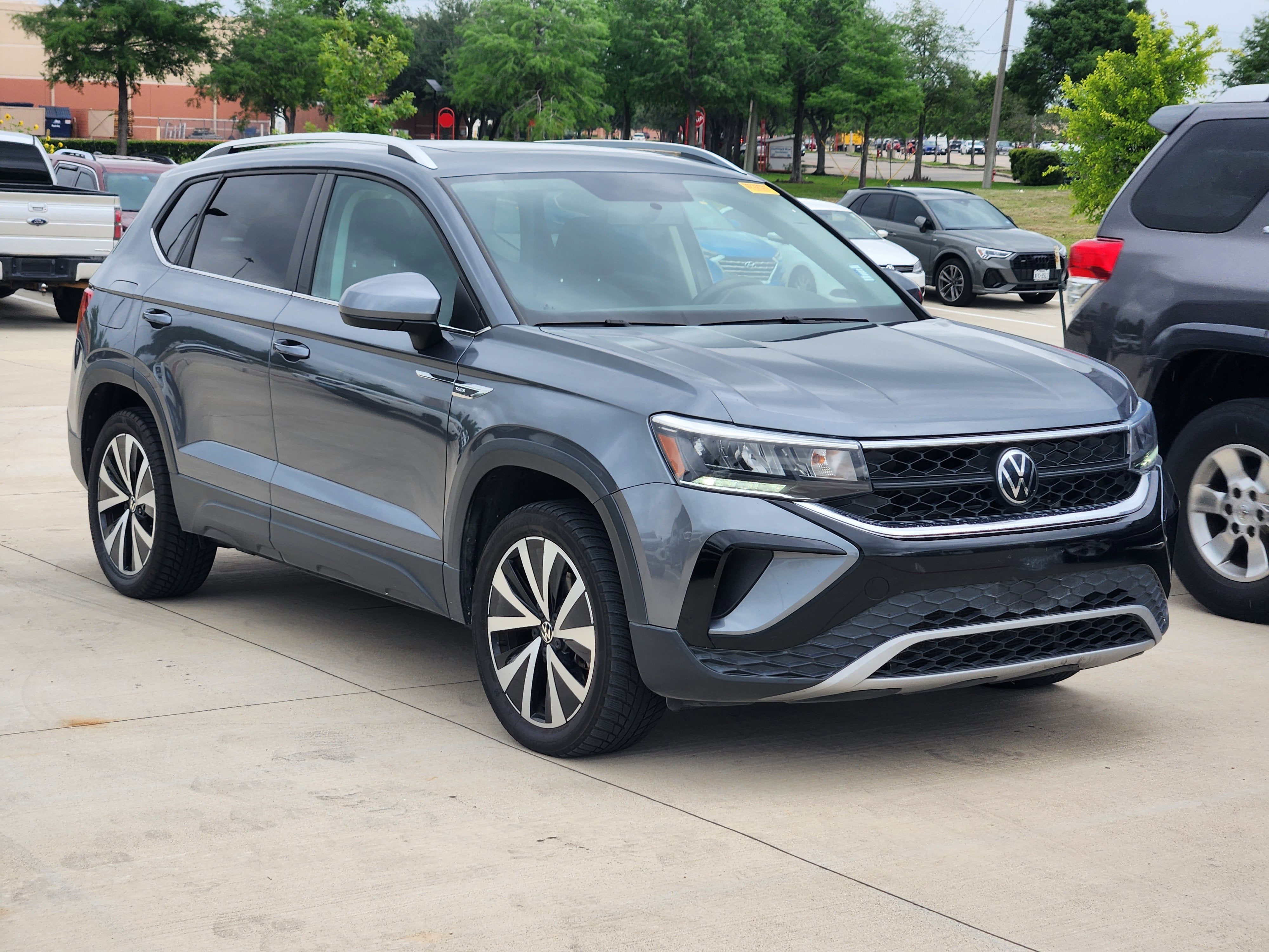 2022 Volkswagen Taos SE