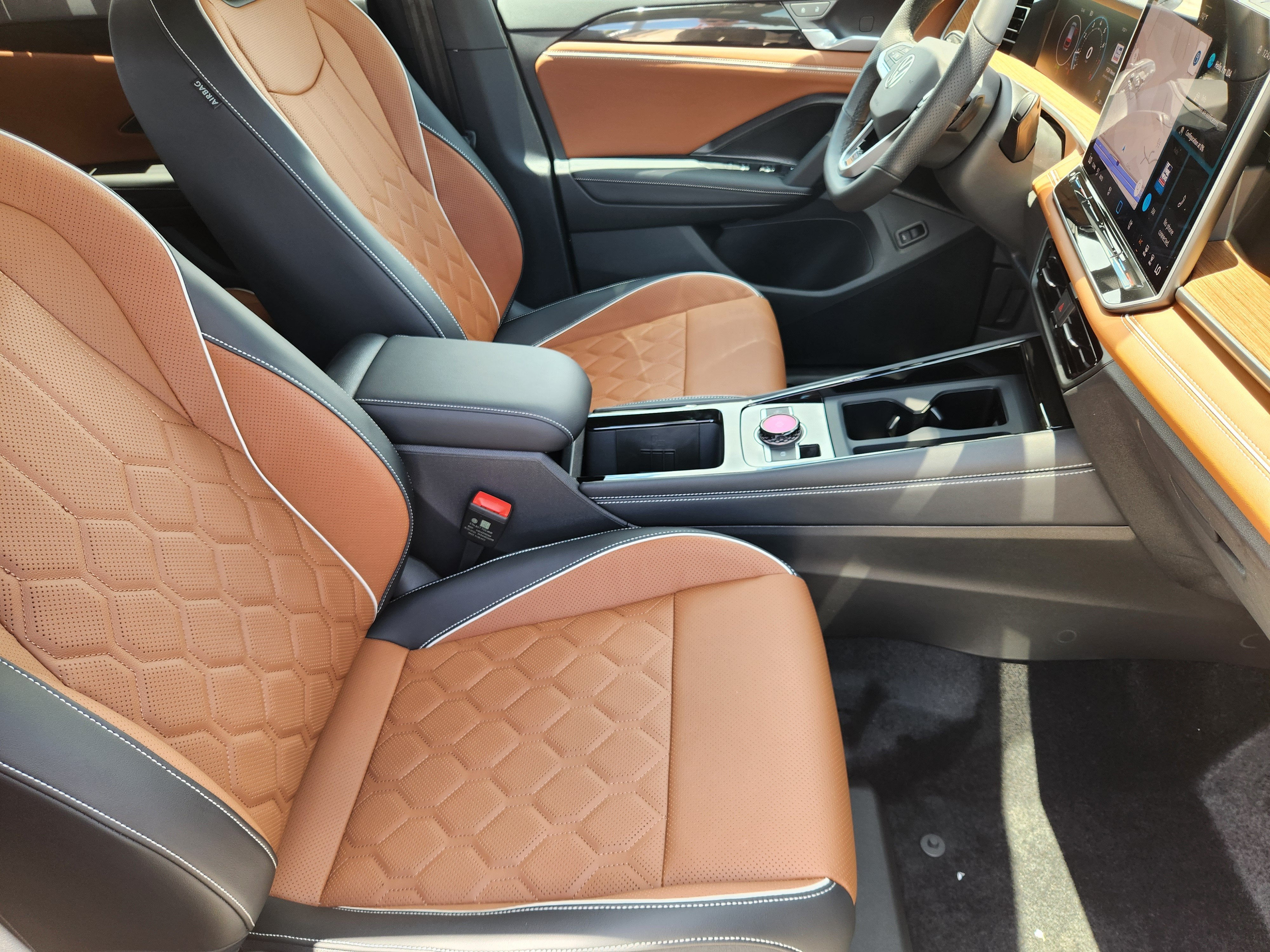 2026 Volkswagen Tiguan SEL R-Line Turbo