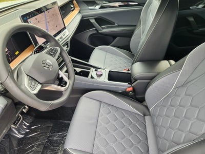 2026 Volkswagen Tiguan SEL R-Line Turbo