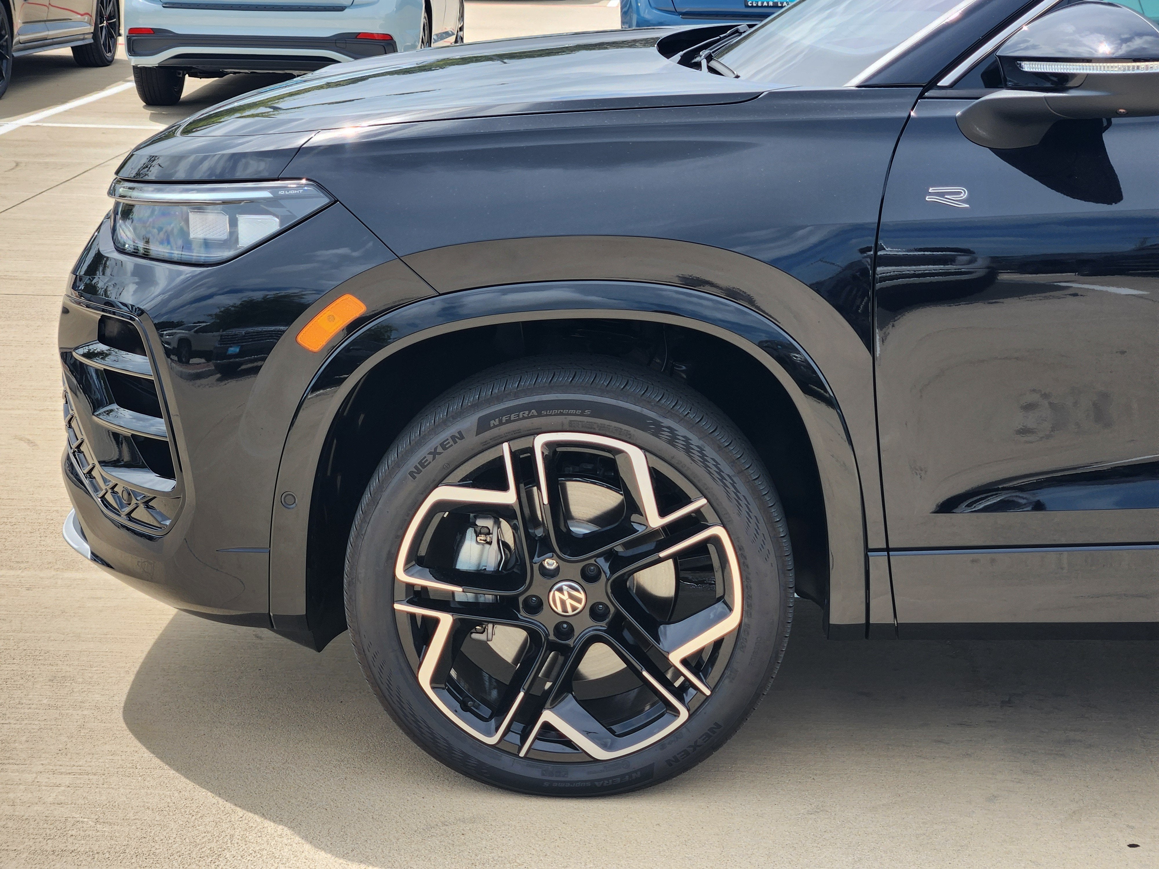 2026 Volkswagen Tiguan SEL R-Line Turbo