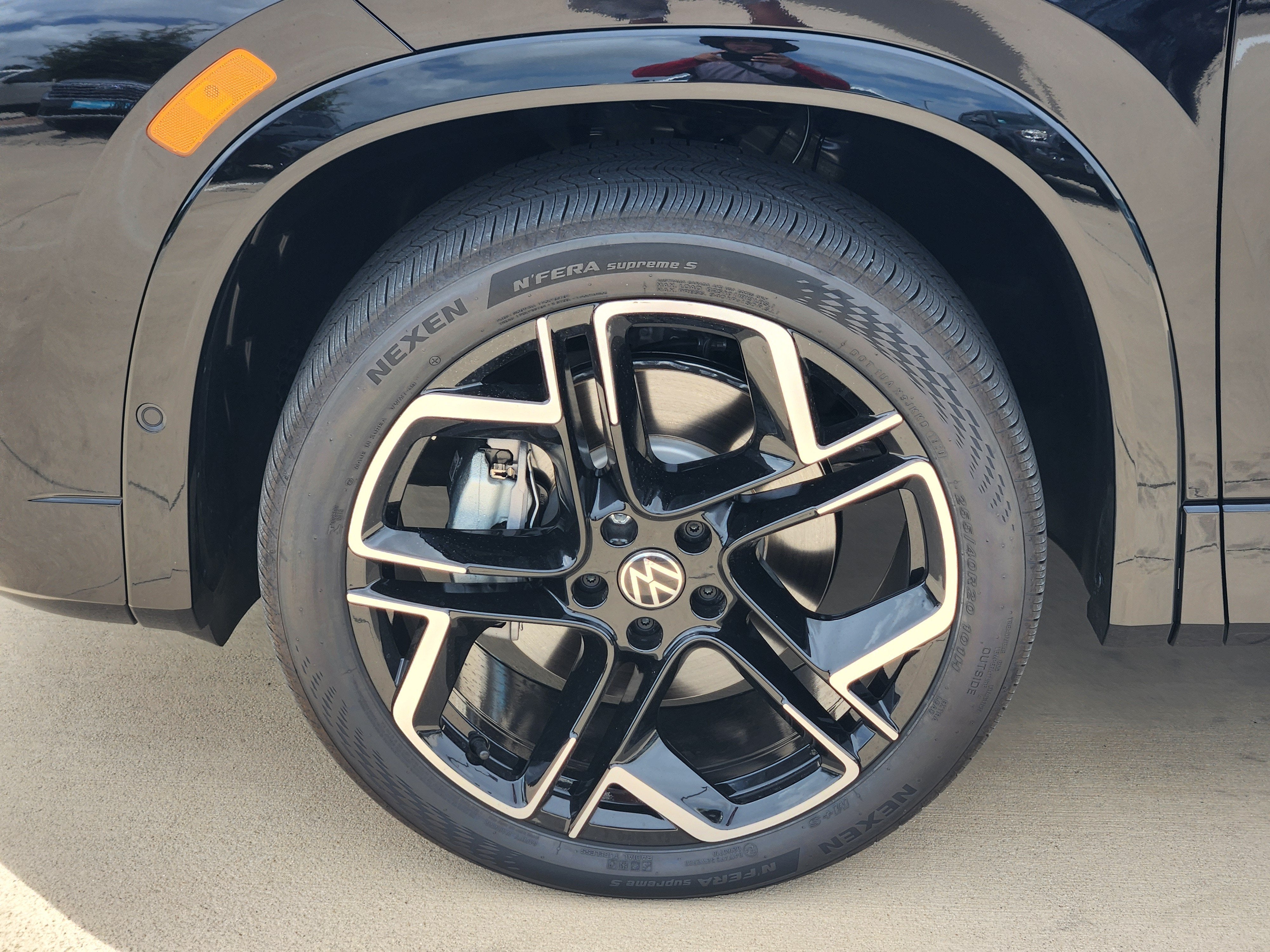 2026 Volkswagen Tiguan SEL R-Line Turbo