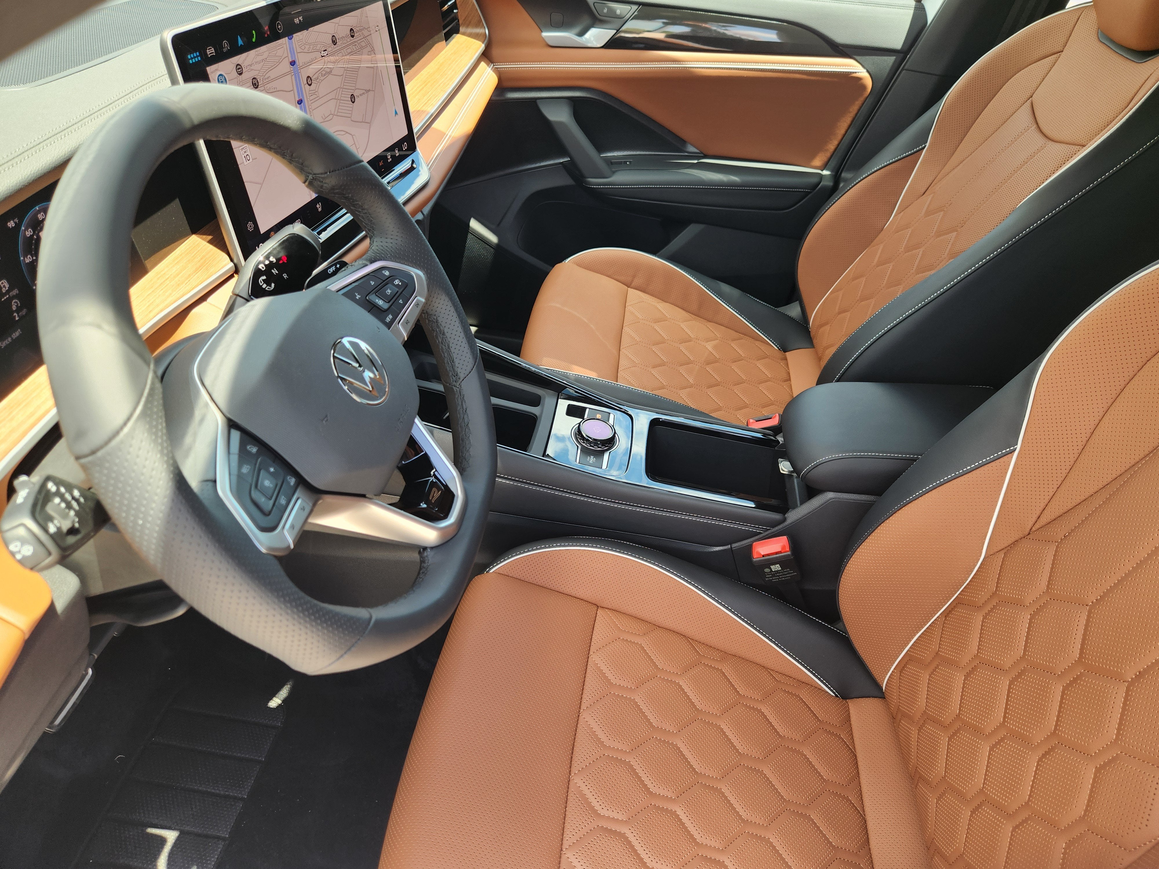 2026 Volkswagen Tiguan SEL R-Line Turbo