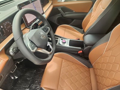 2026 Volkswagen Tiguan SEL R-Line Turbo