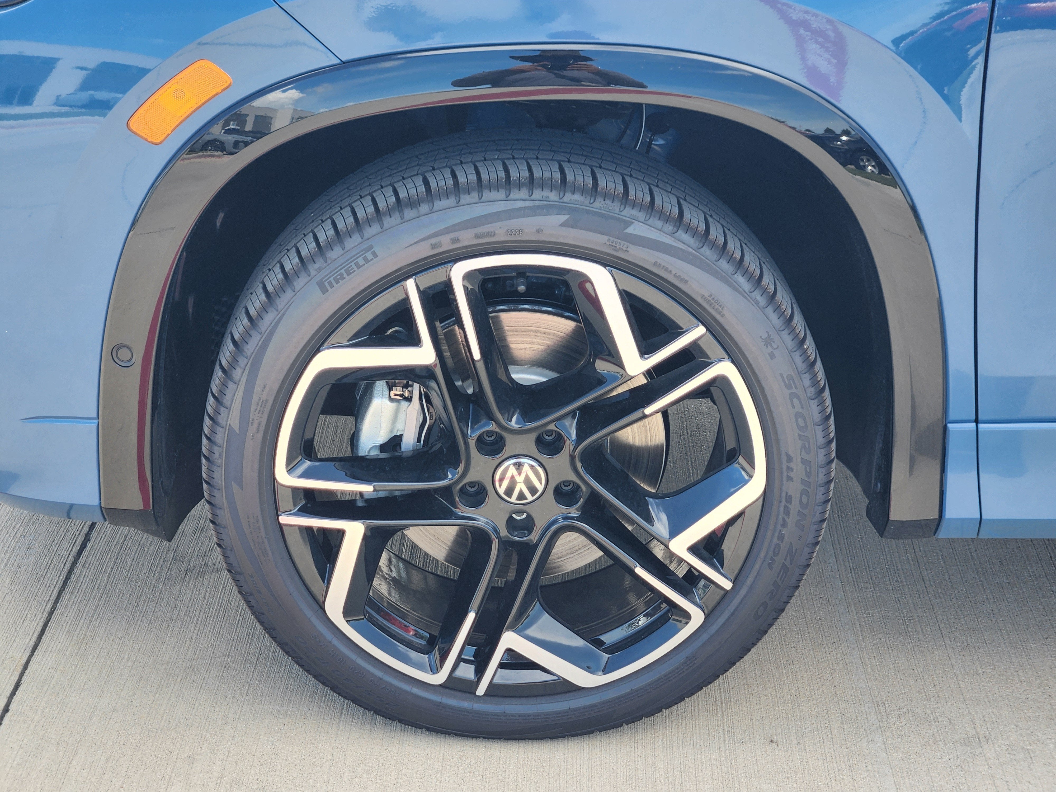 2026 Volkswagen Tiguan SEL R-Line Turbo