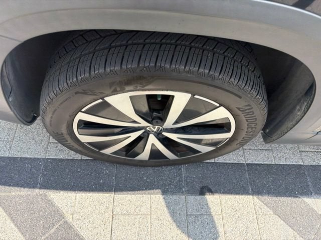 2022 Volkswagen Taos SE