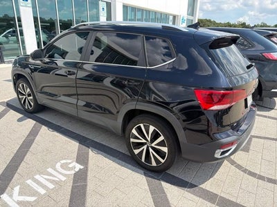 2022 Volkswagen Taos SE