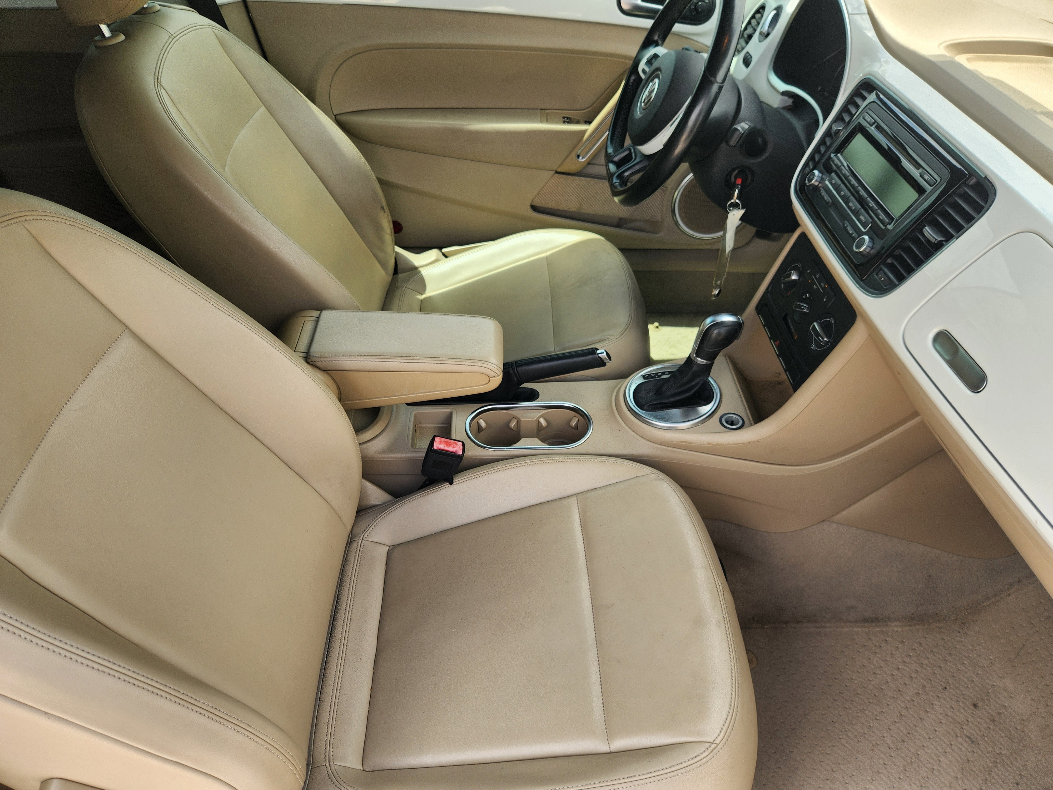 2014 Volkswagen Beetle Convertible 1.8T