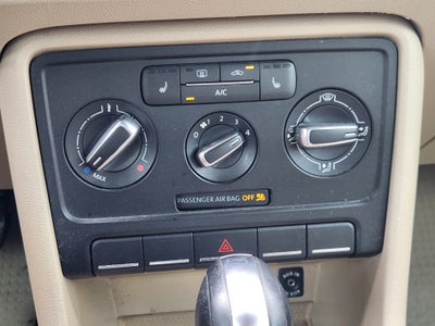 2014 Volkswagen Beetle Convertible 1.8T