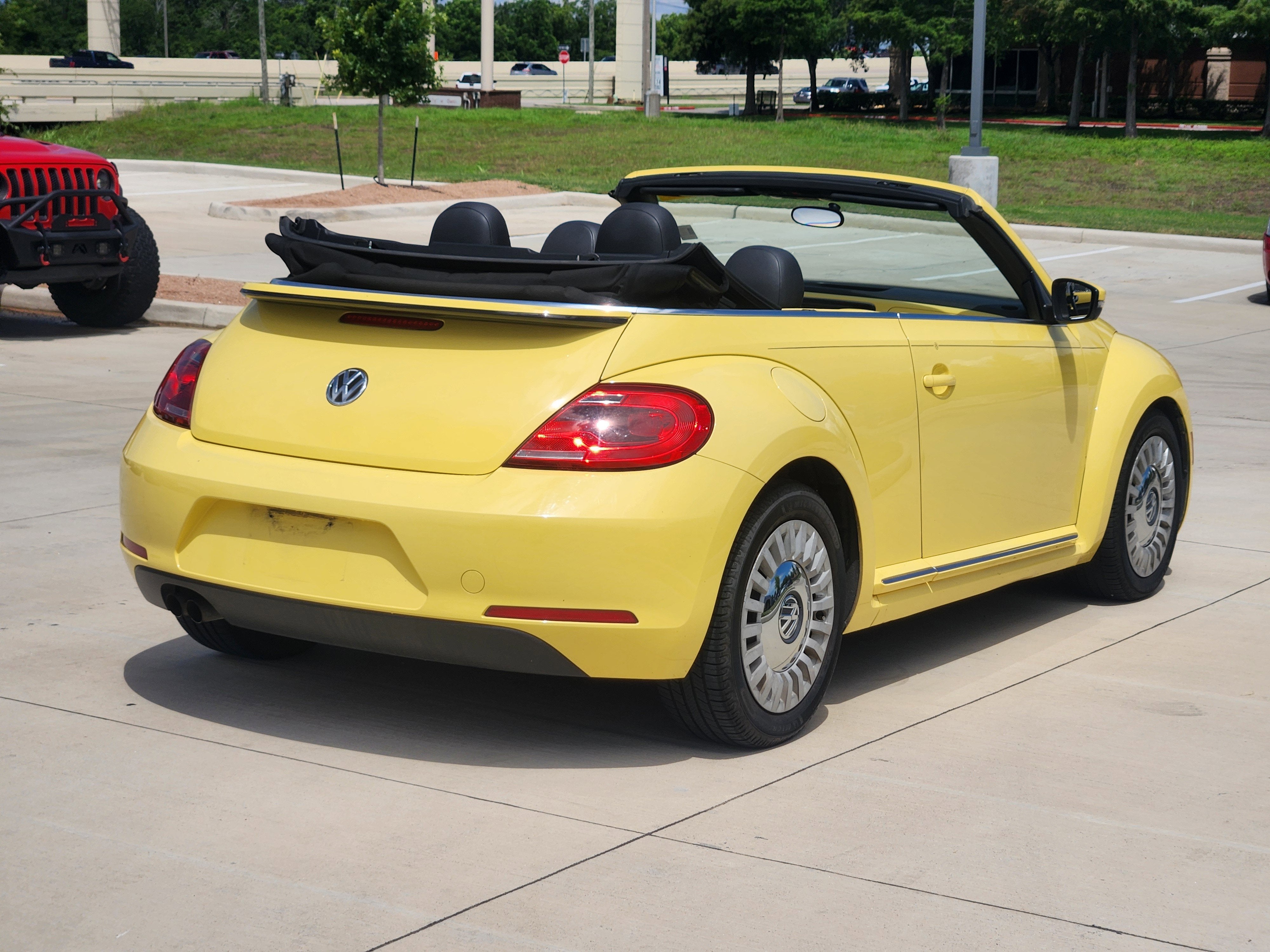 2015 Volkswagen Beetle Convertible 1.8T