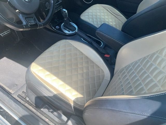 2019 Volkswagen Beetle Convertible Final Edition SEL