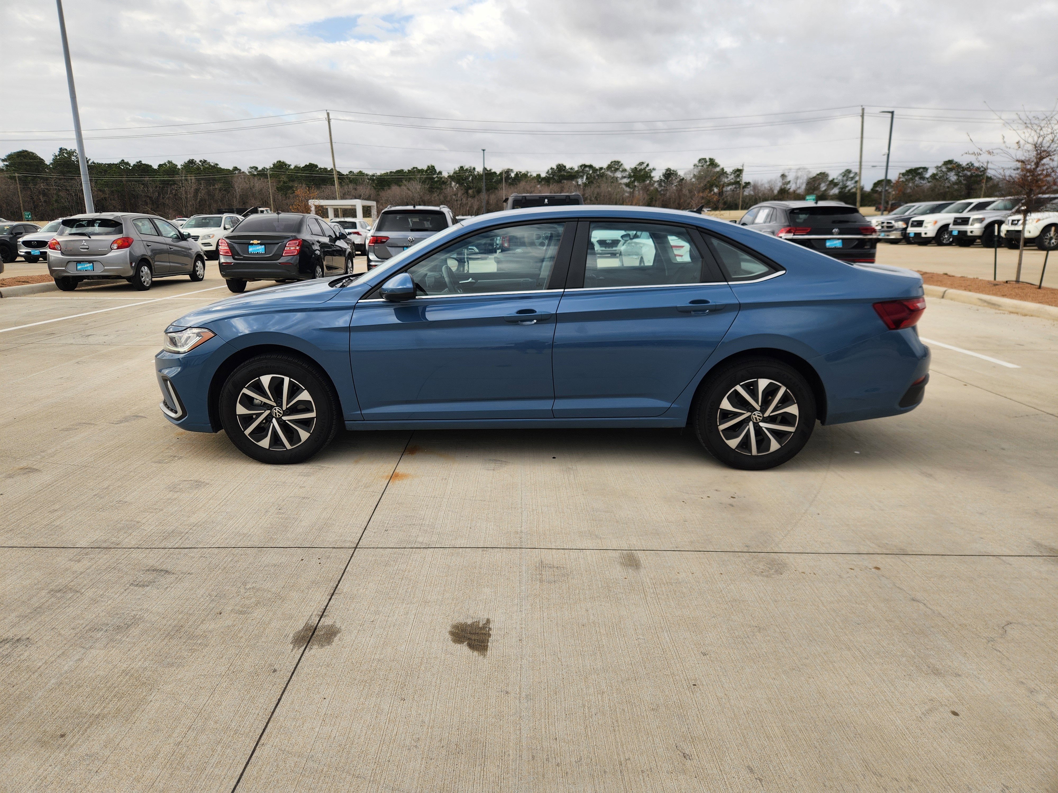 2025 Volkswagen Jetta S