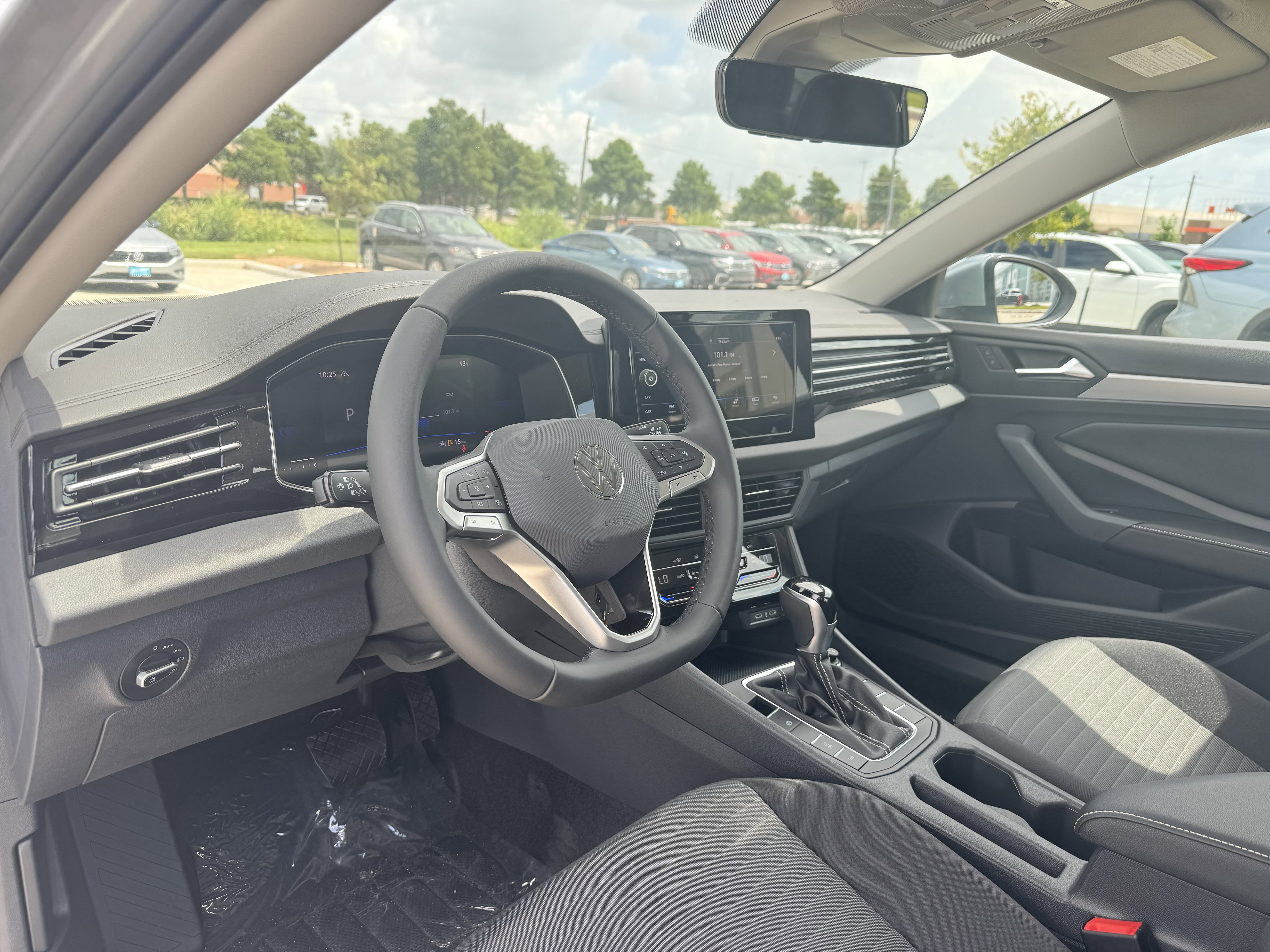 2025 Volkswagen Jetta S