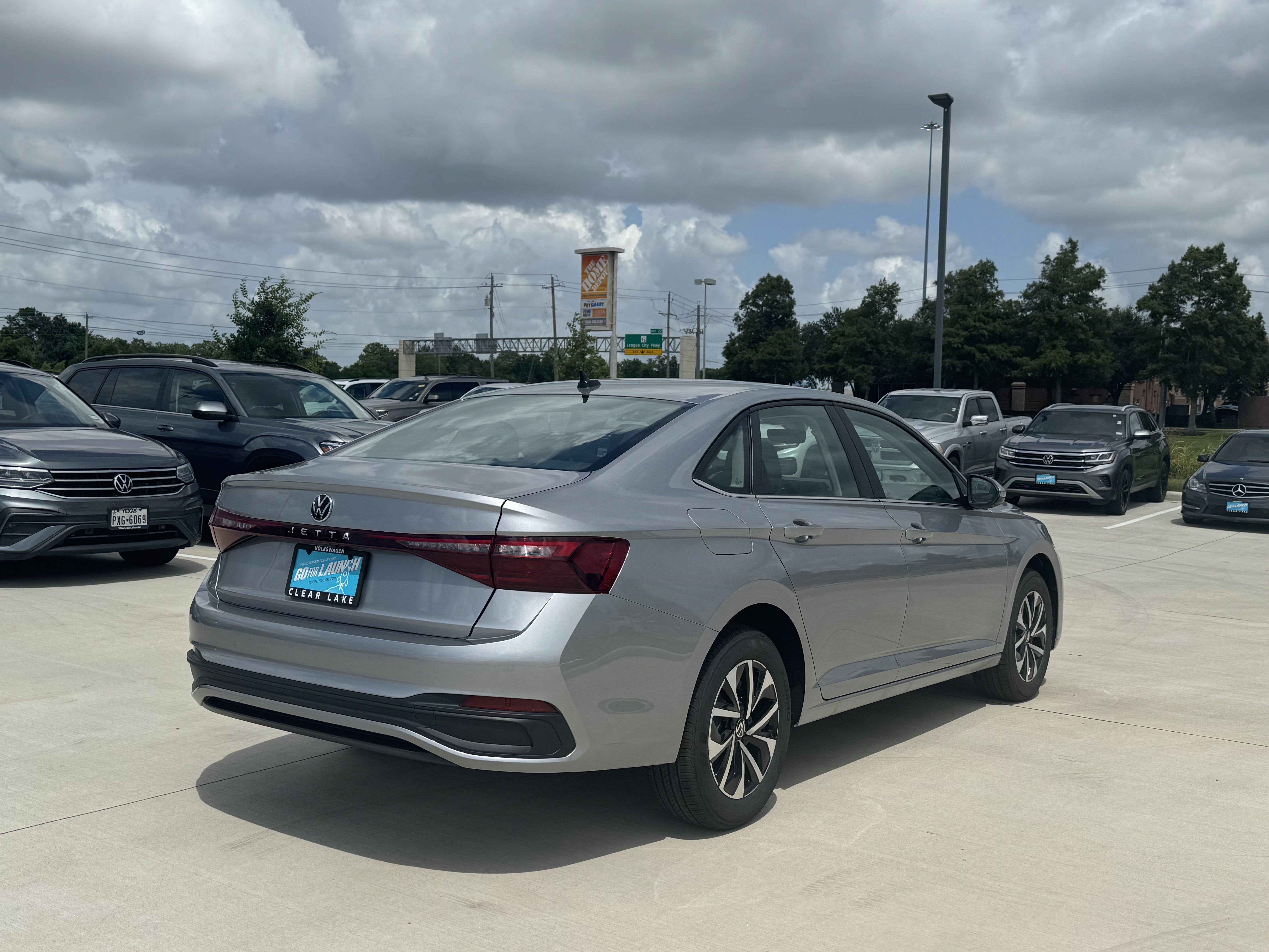 2025 Volkswagen Jetta S