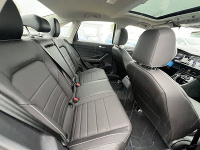 2023 Volkswagen Jetta SE