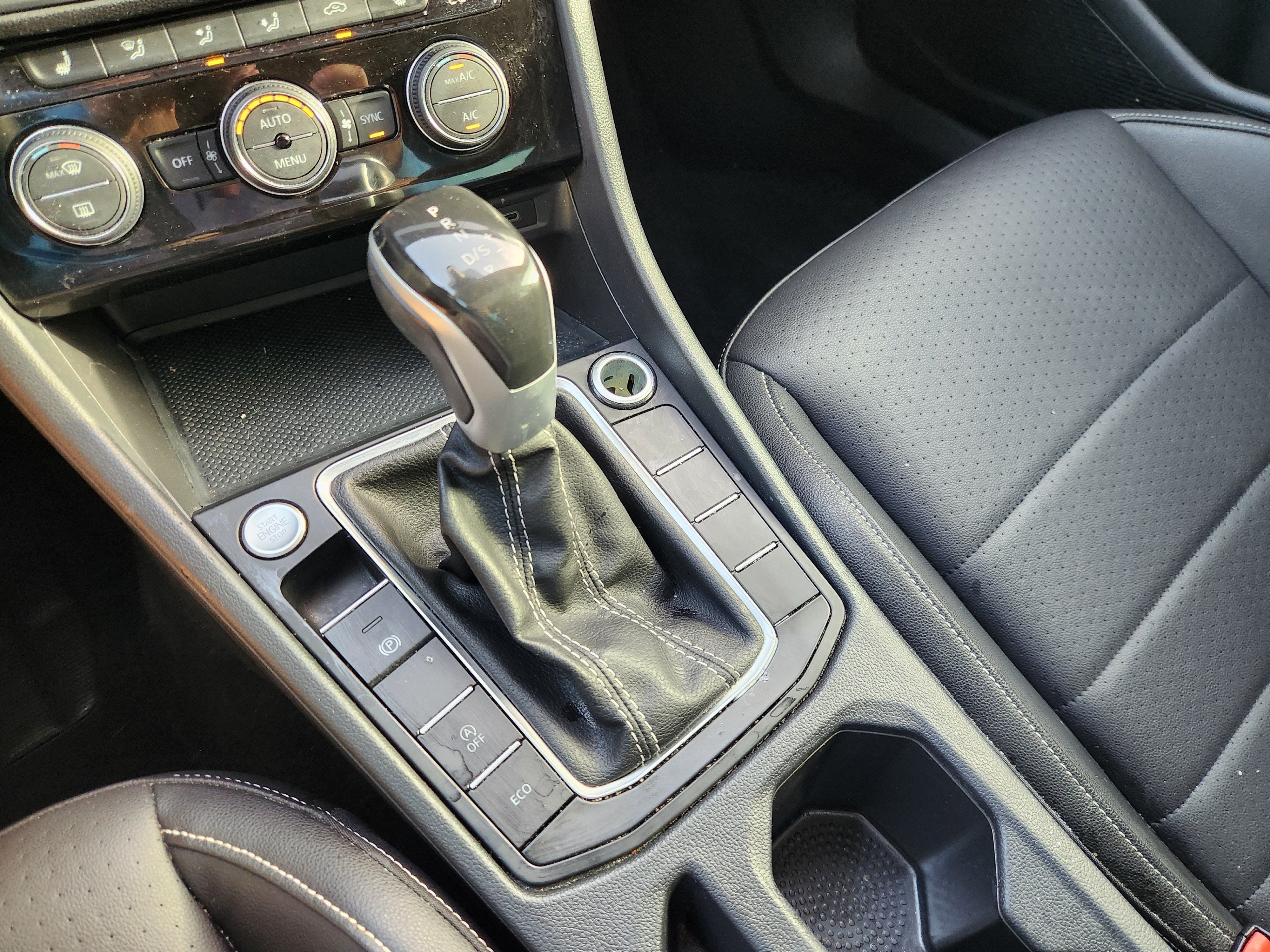 2023 Volkswagen Jetta SE