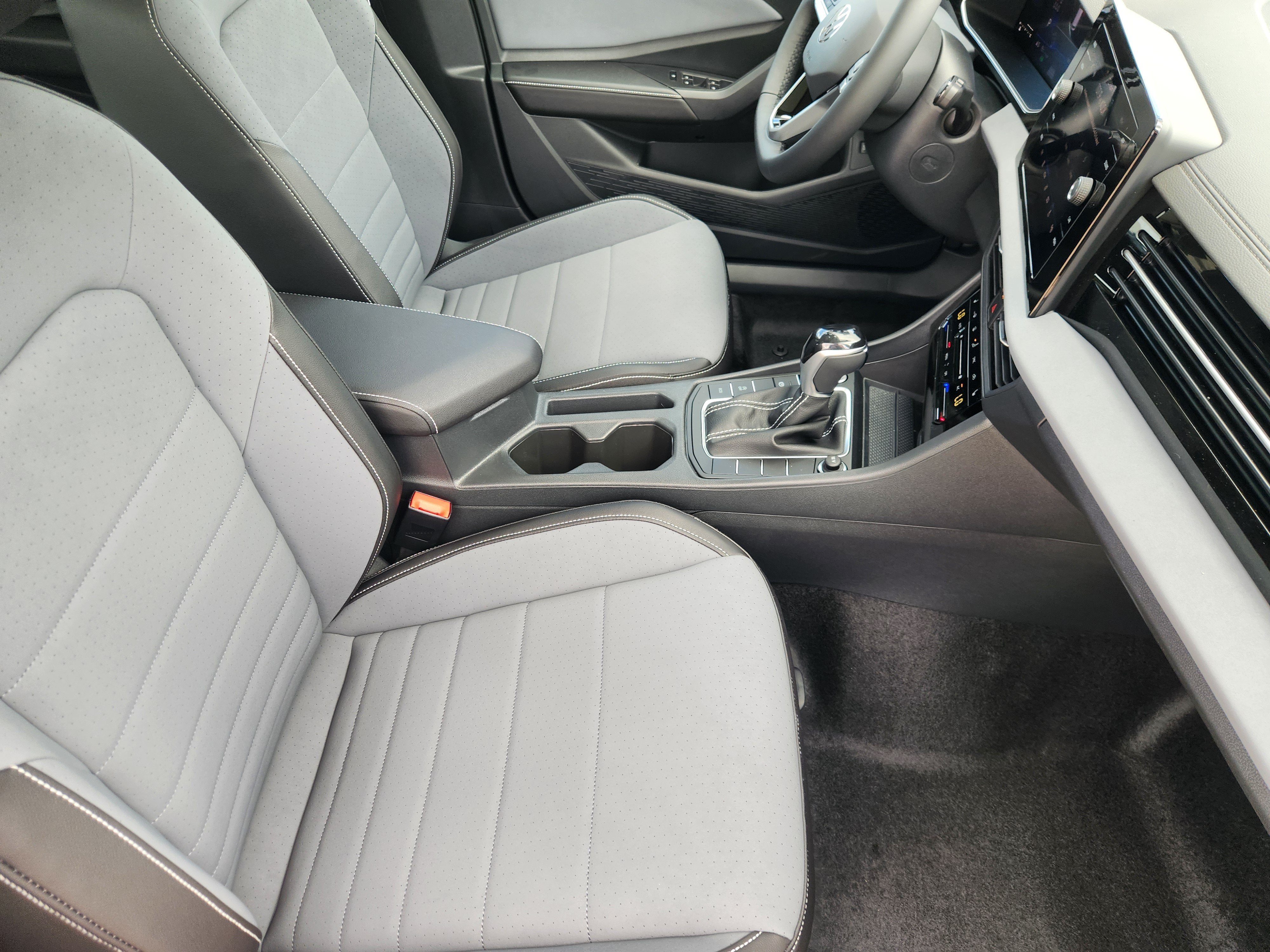 2027 Volkswagen Jetta SE