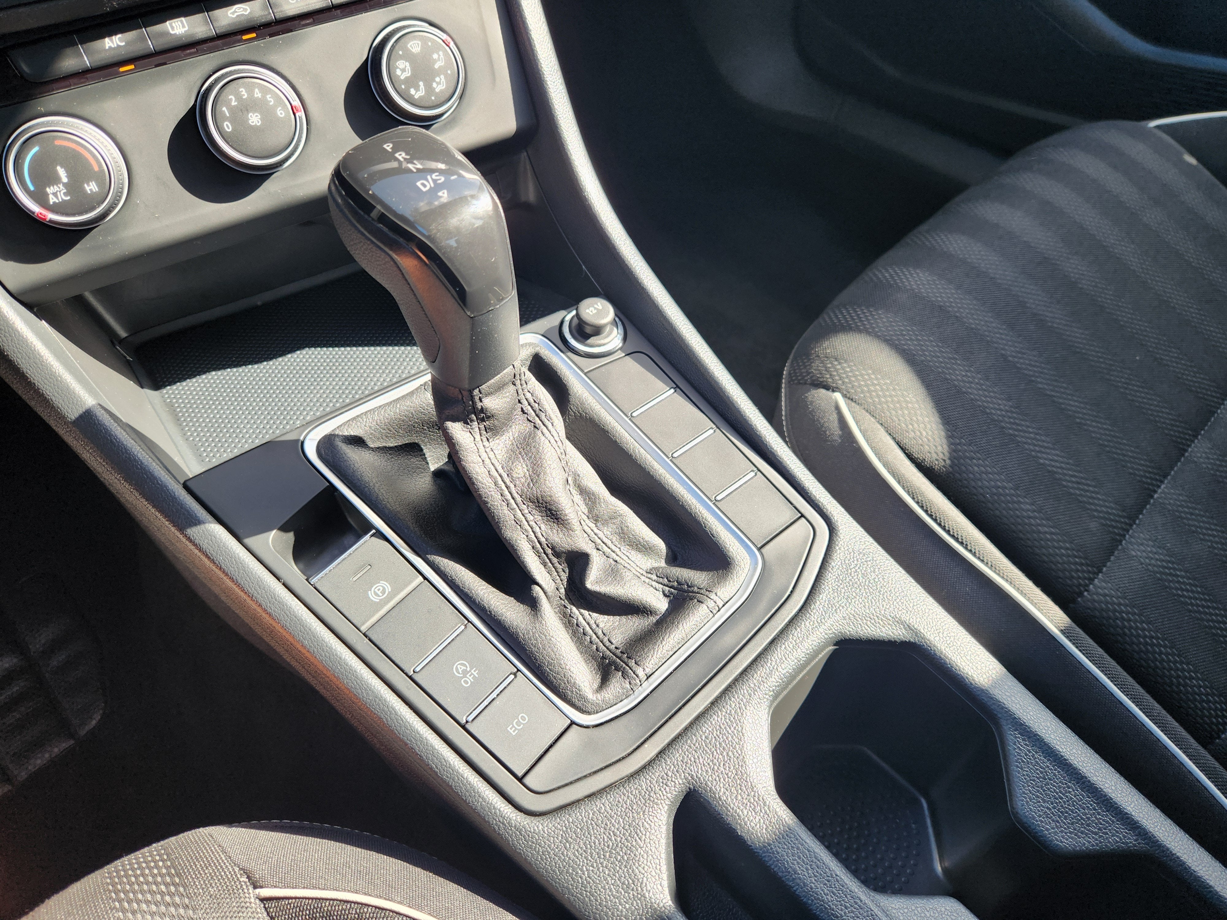 2023 Volkswagen Jetta Sport