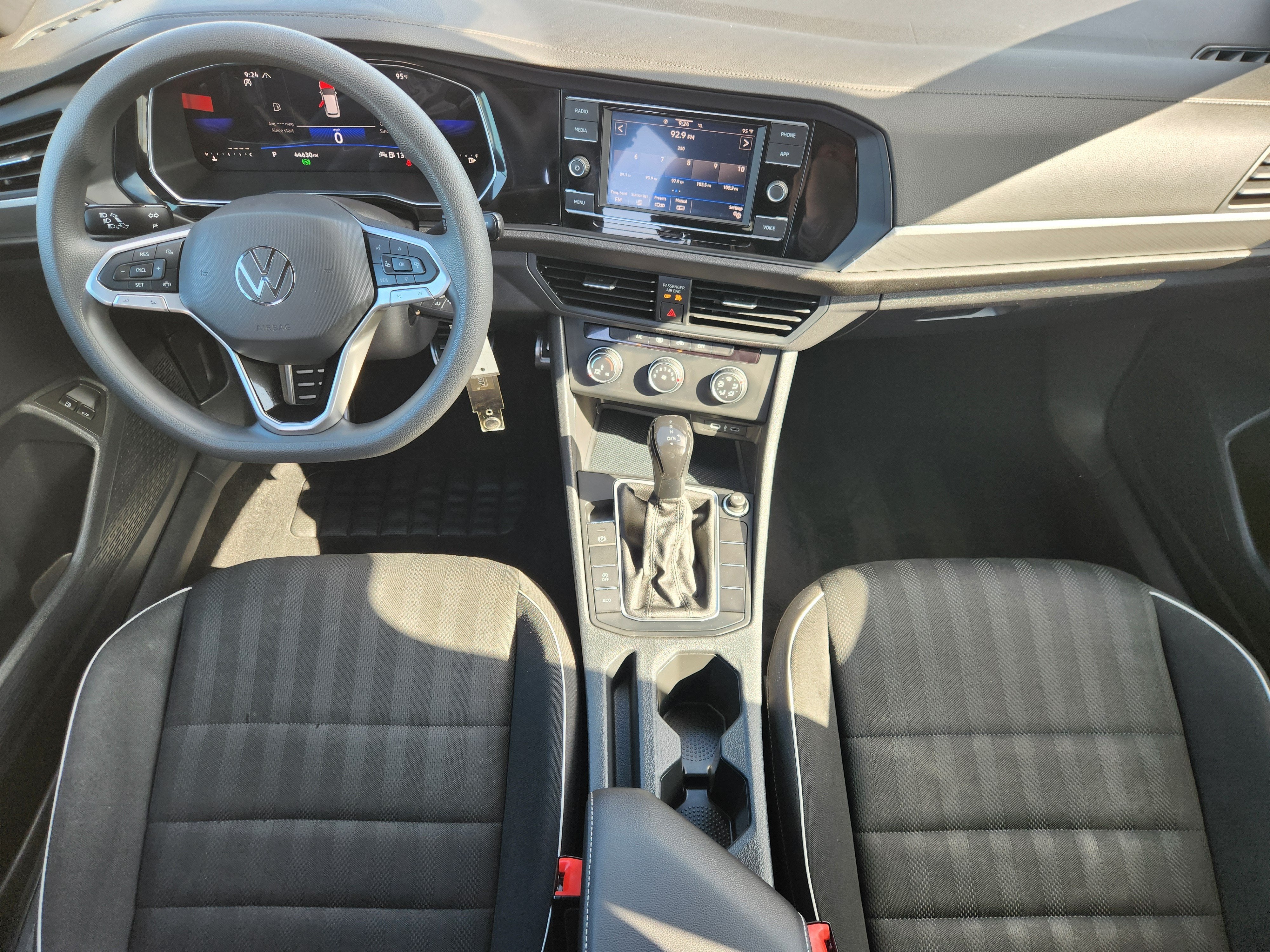 2023 Volkswagen Jetta Sport