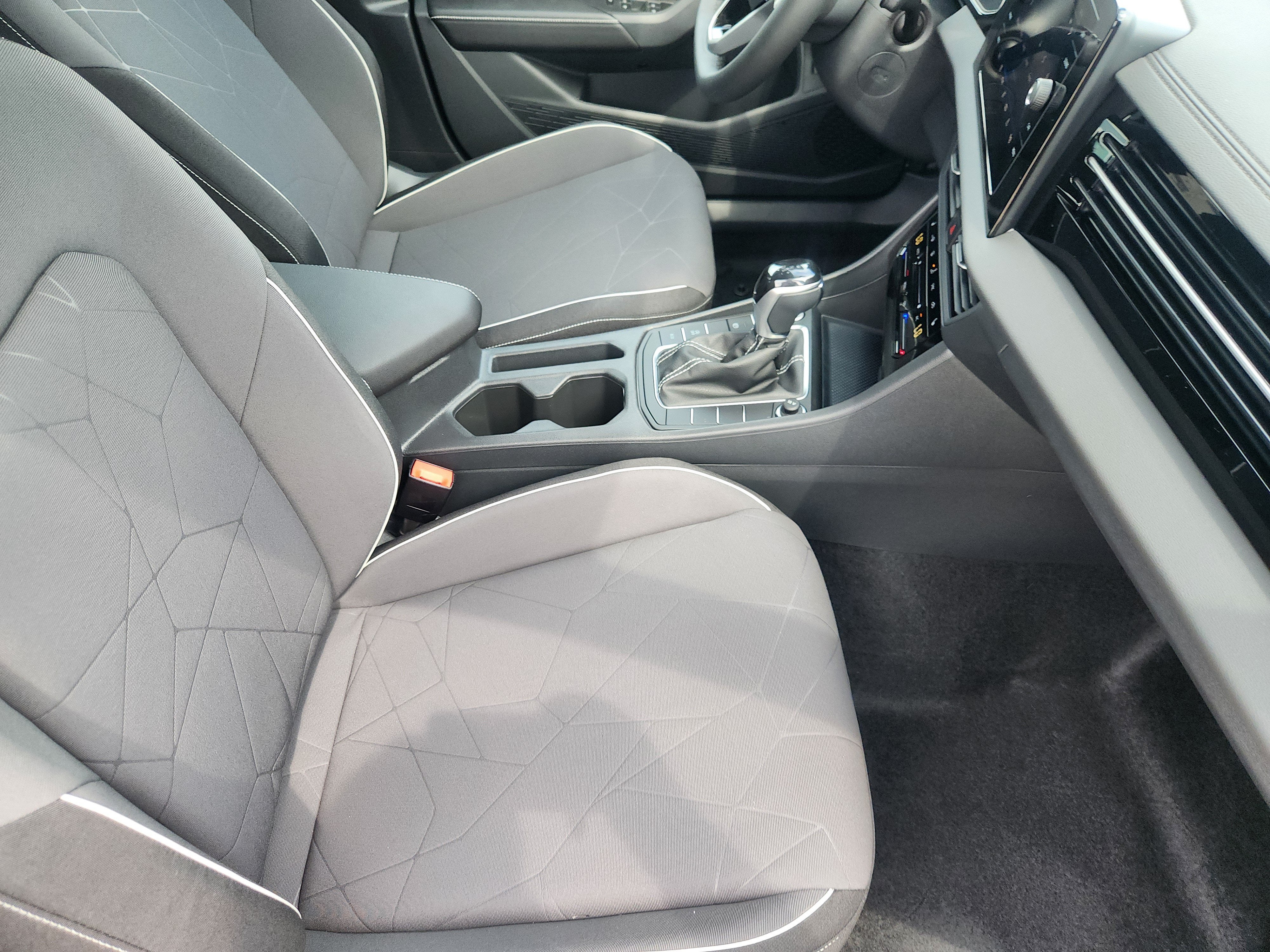 2027 Volkswagen Jetta Sport