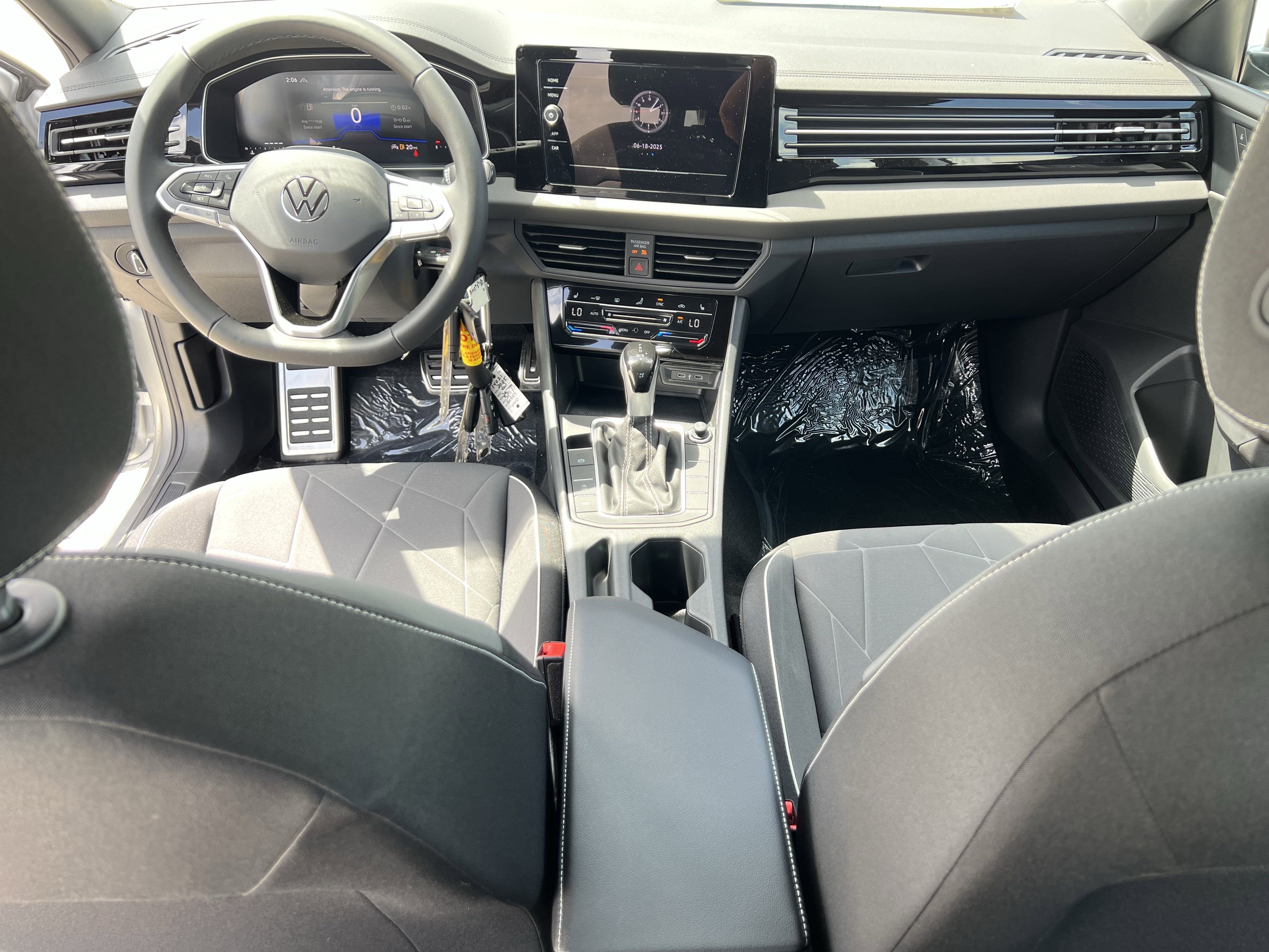 2025 Volkswagen Jetta Sport