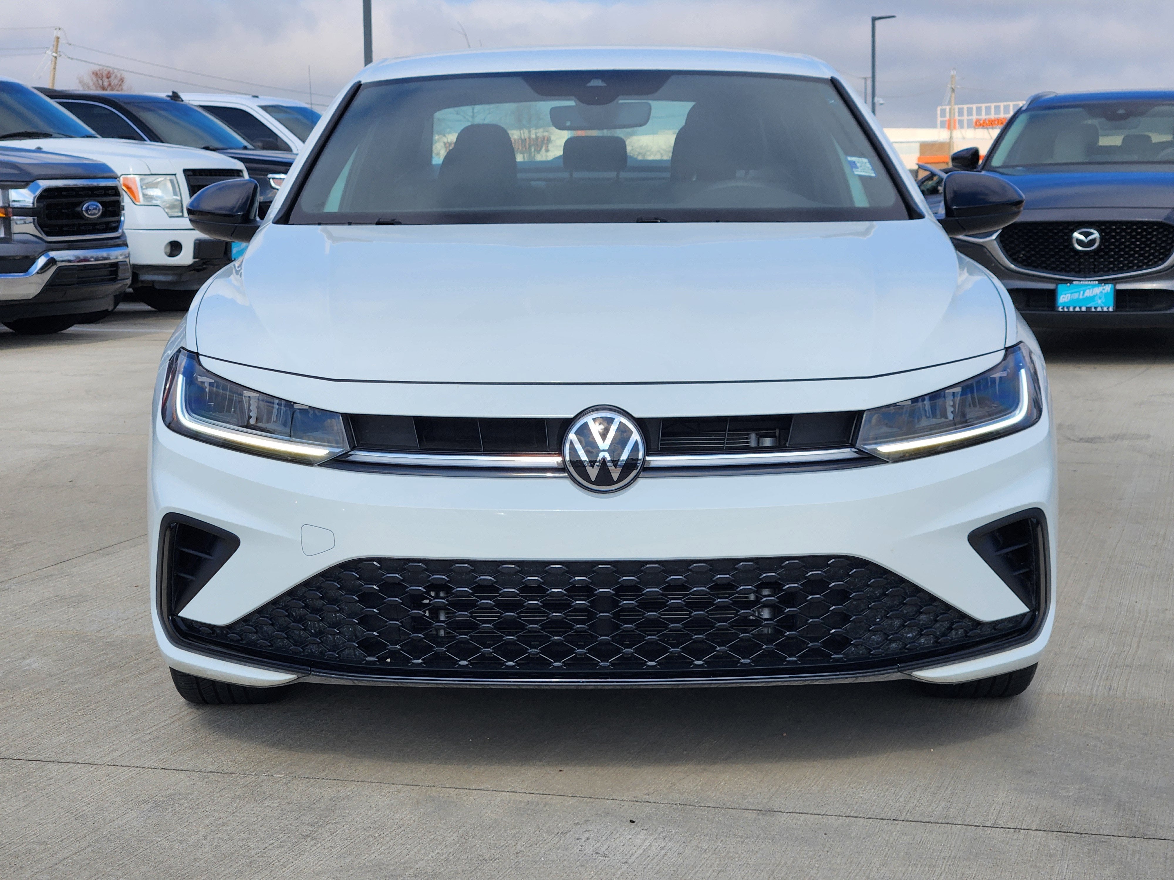 2025 Volkswagen Jetta Sport