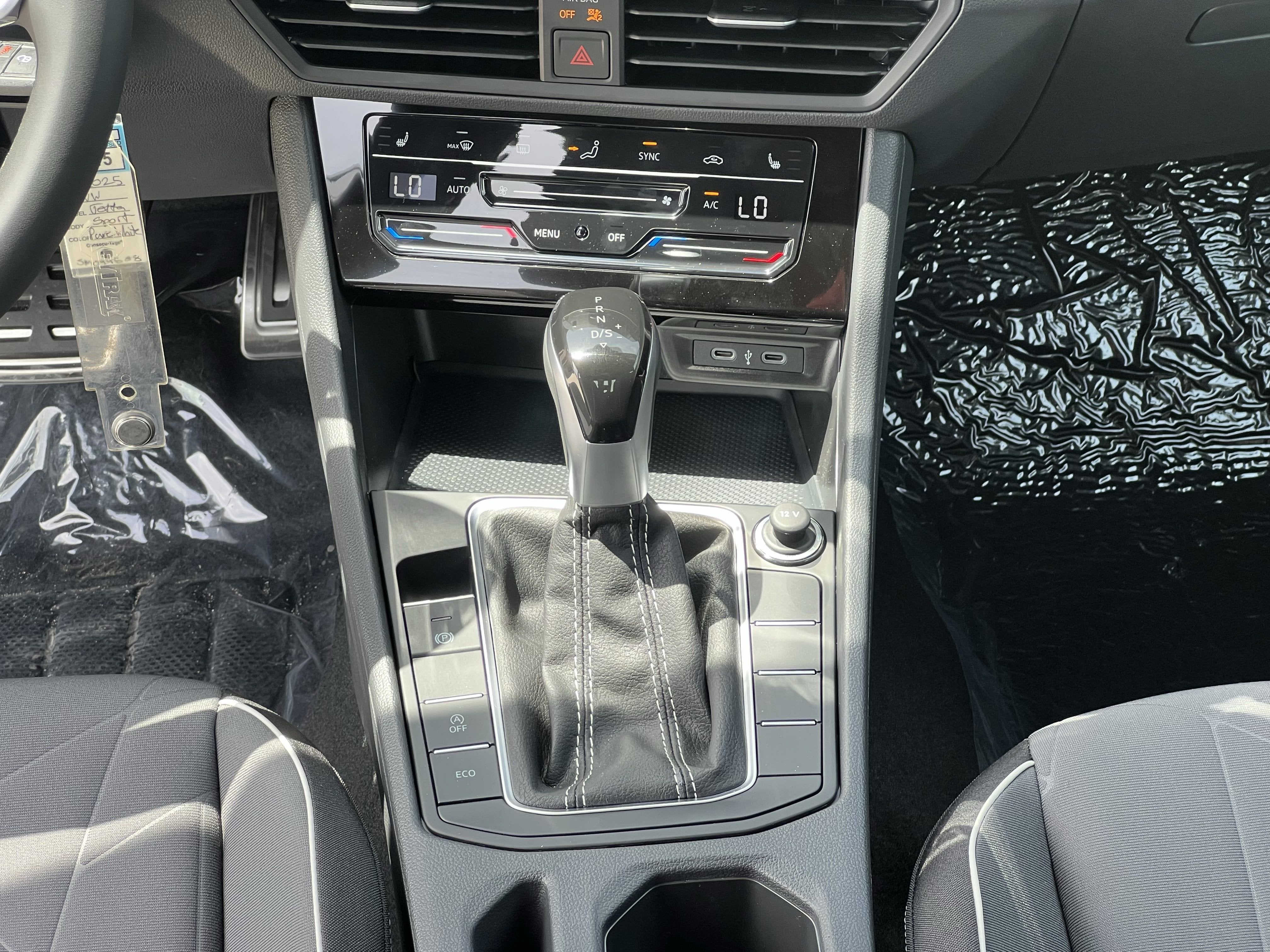 2025 Volkswagen Jetta Sport