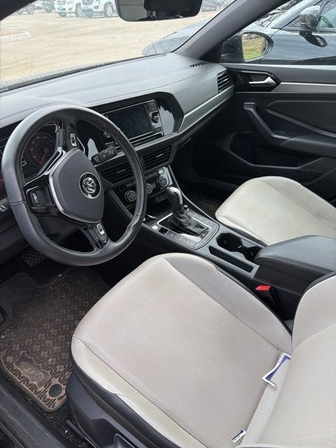 2021 Volkswagen Jetta R-Line