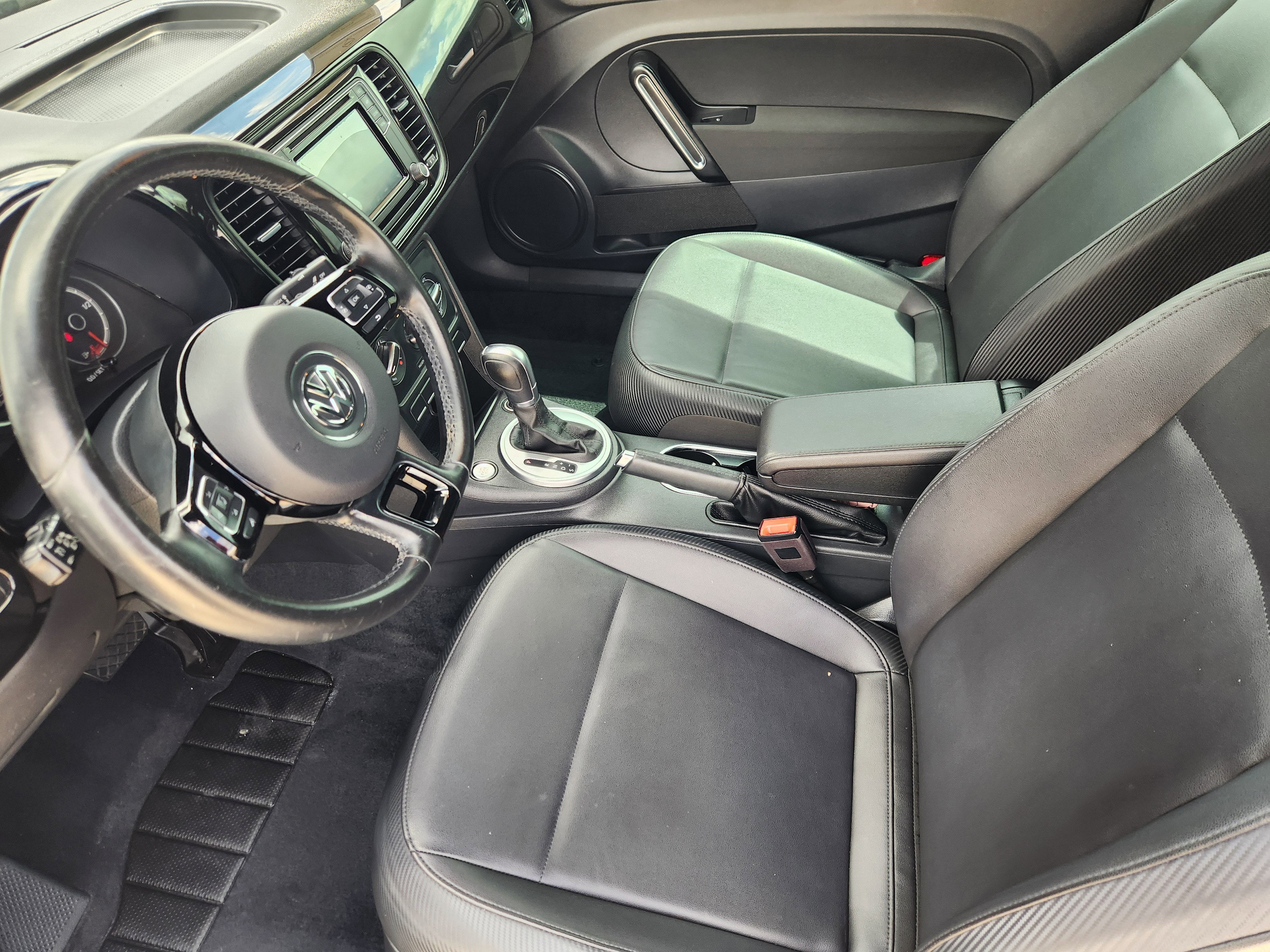 2018 Volkswagen Beetle S
