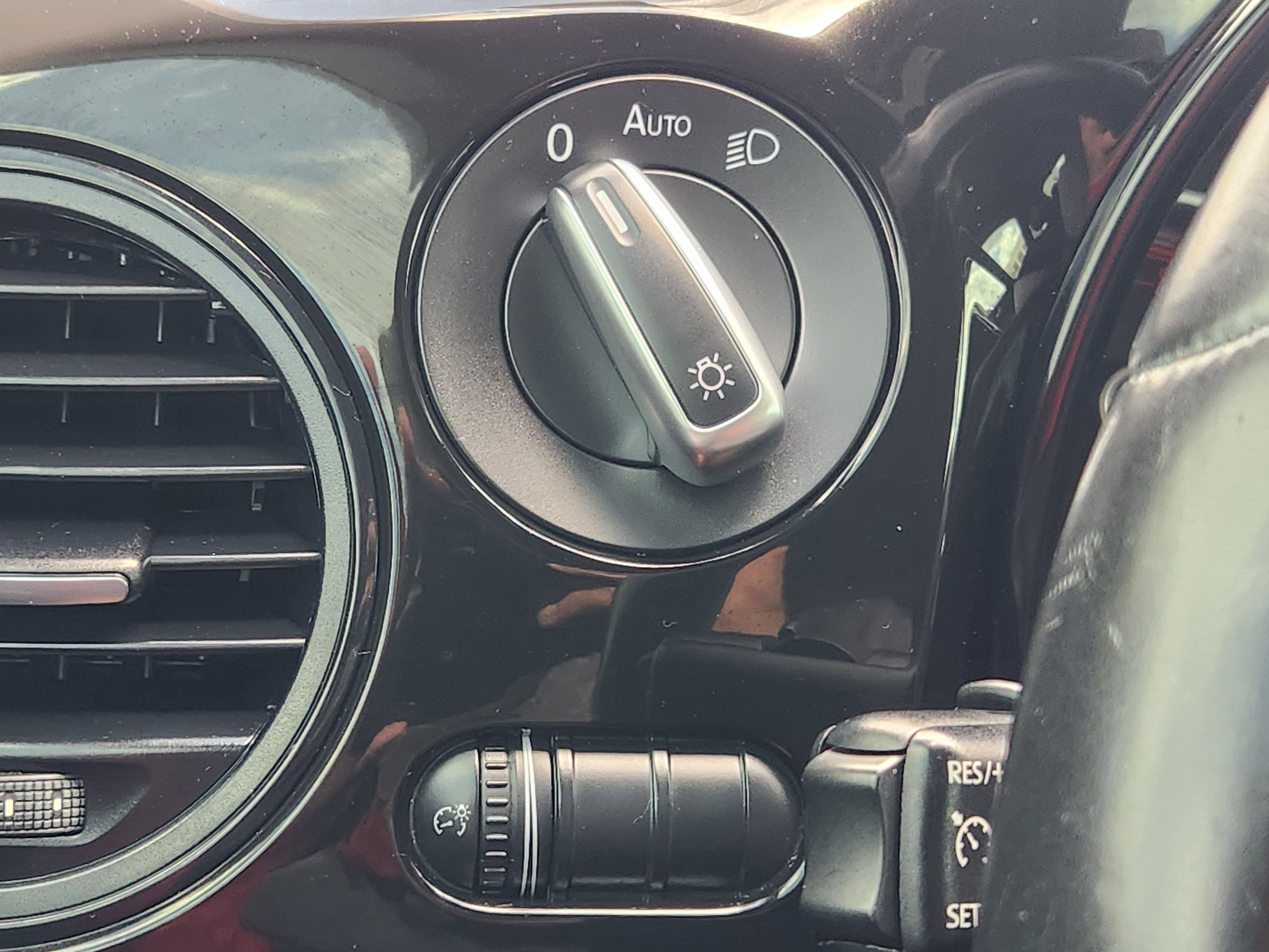 2018 Volkswagen Beetle S