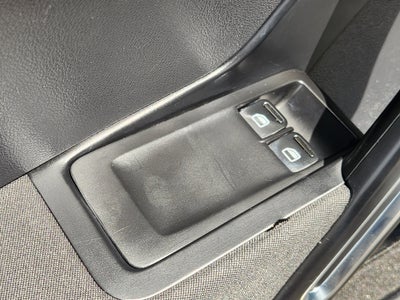 2018 Volkswagen Beetle S