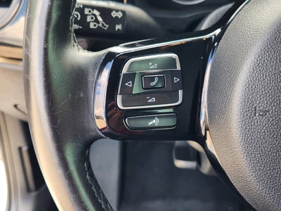 2018 Volkswagen Beetle S