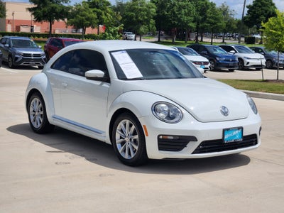 2018 Volkswagen Beetle S