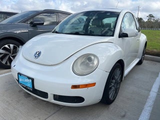 2008 Volkswagen New Beetle Coupe Triple White