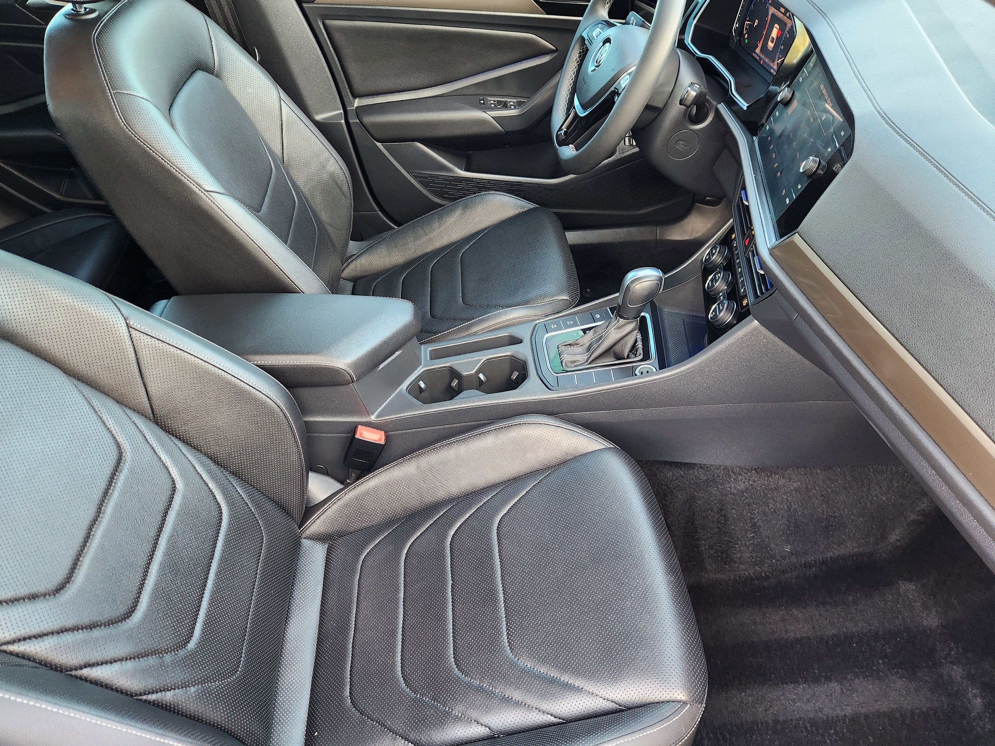 2021 Volkswagen Jetta SEL Premium