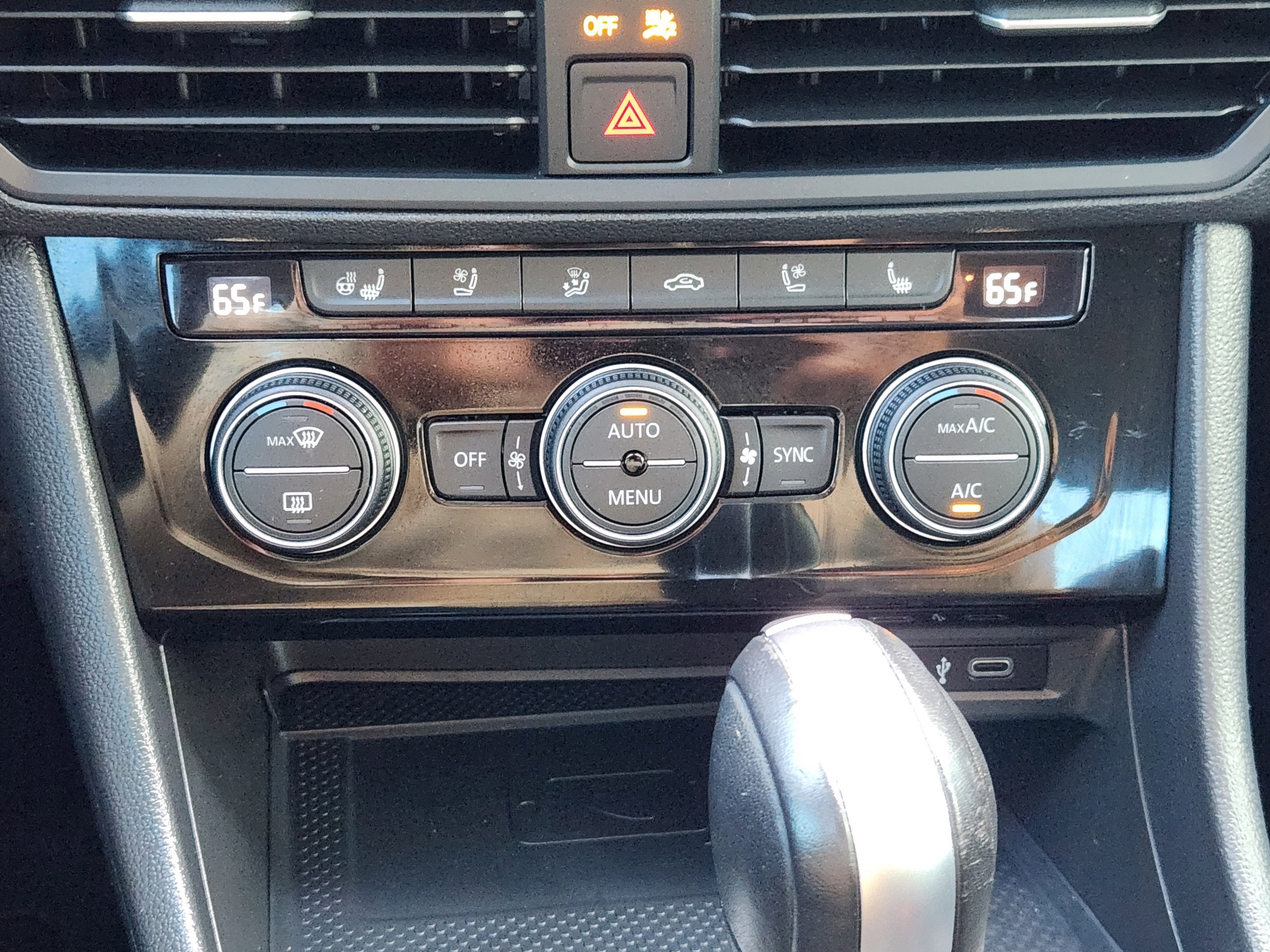 2021 Volkswagen Jetta SEL Premium