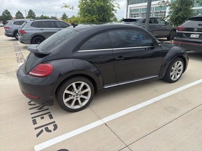 2018 Volkswagen Beetle SE