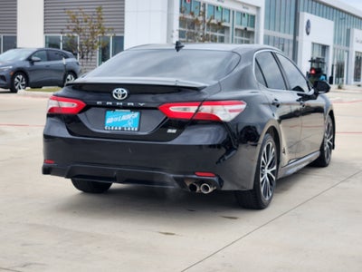 2020 Toyota Camry SE