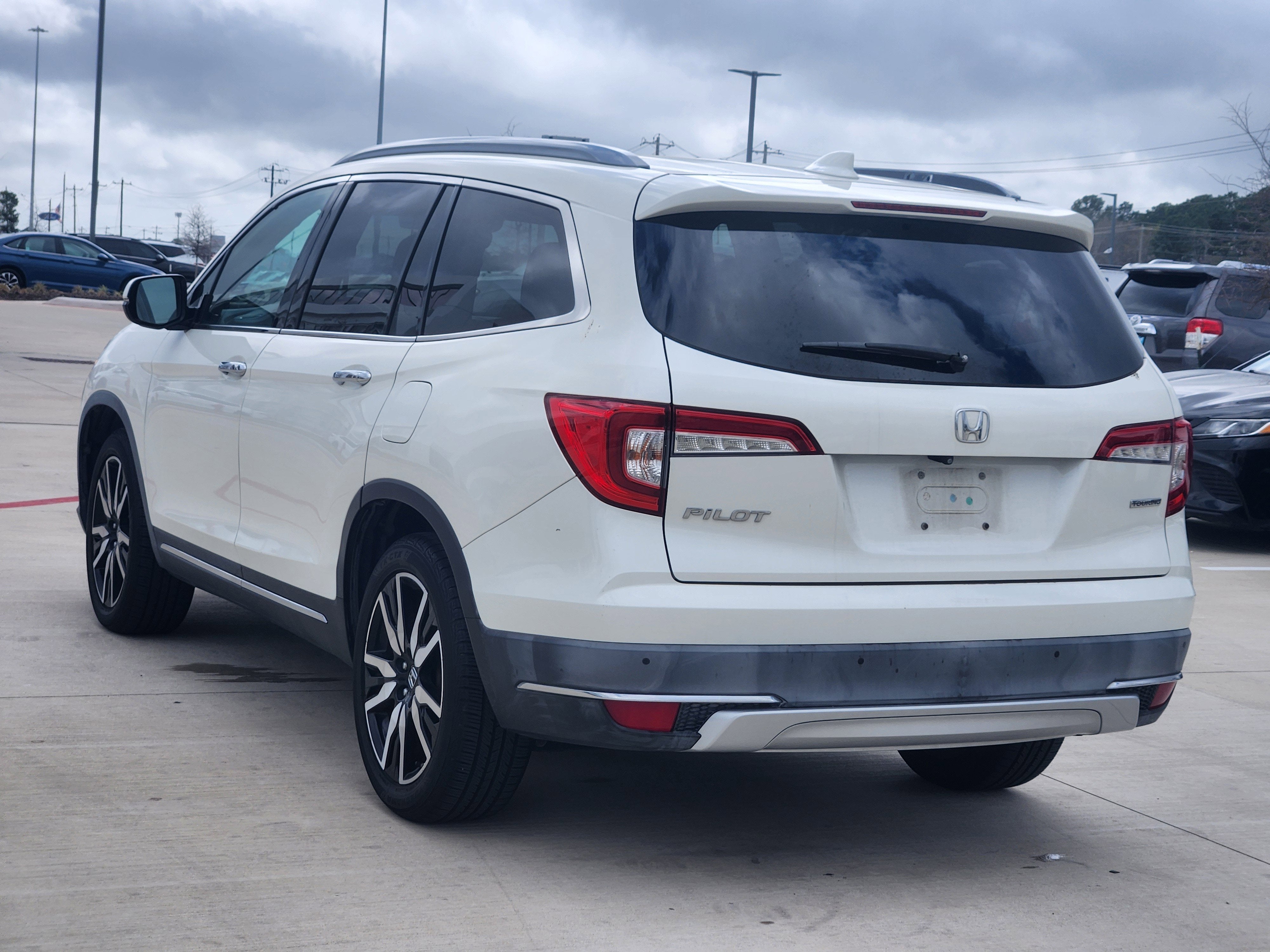 2019 Honda Pilot Touring 8-Passenger