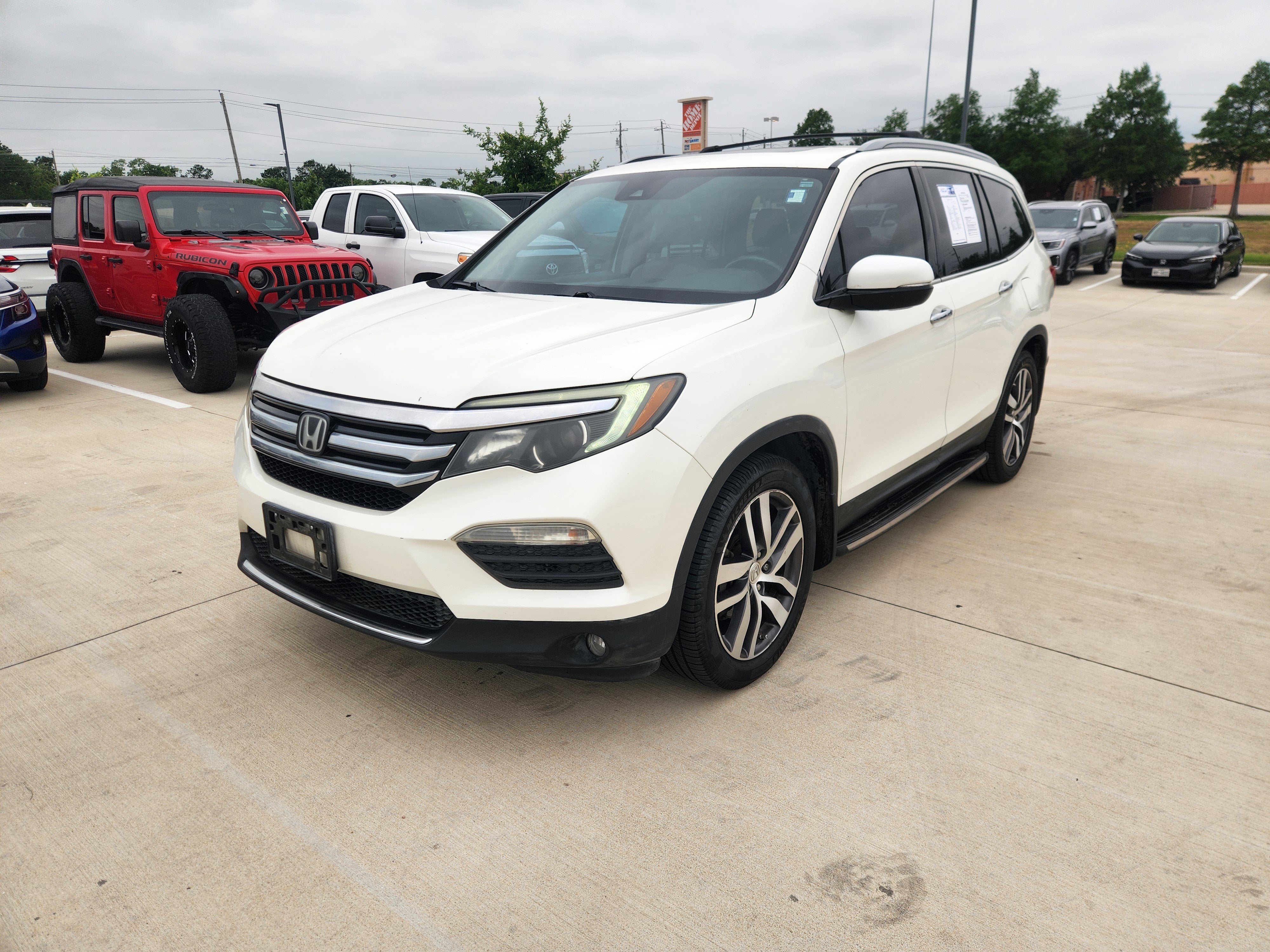 2017 Honda Pilot 2WD Touring's photo